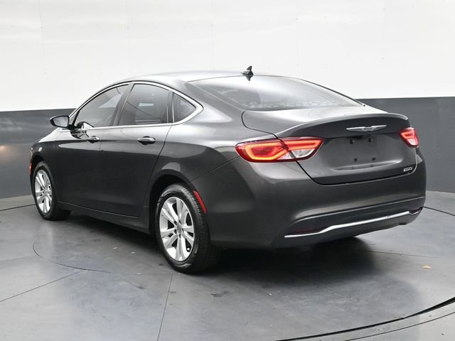 Used 2017 Chrysler 200 Limited Platinum FWD image 6