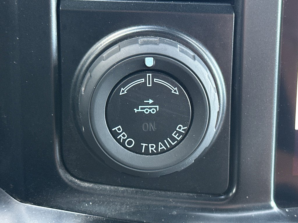 Used 2024 Ford F450 Platinum w/ FX4 Off-Road Package image 30