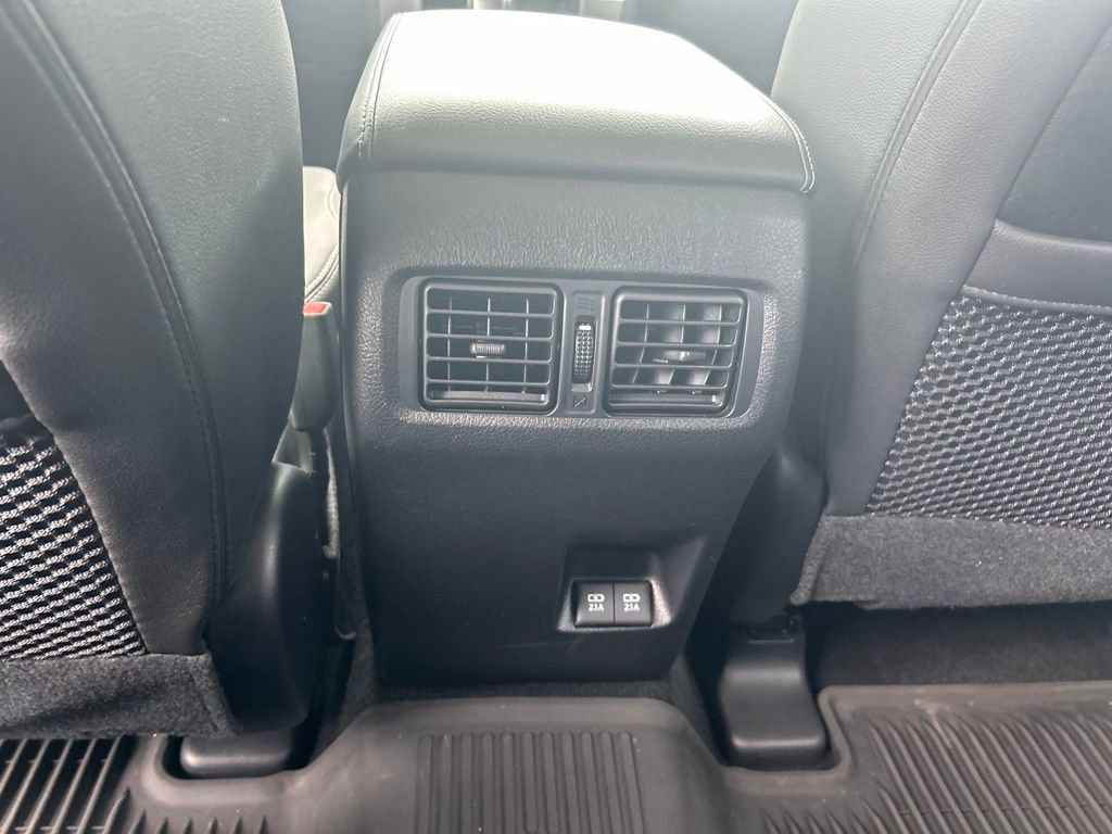 Used 2021 Toyota 4Runner SR5 Premium w/ Moonroof Package RWD image 39