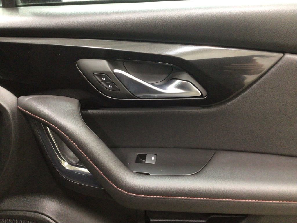 Used 2023 Chevrolet Blazer RS image 34