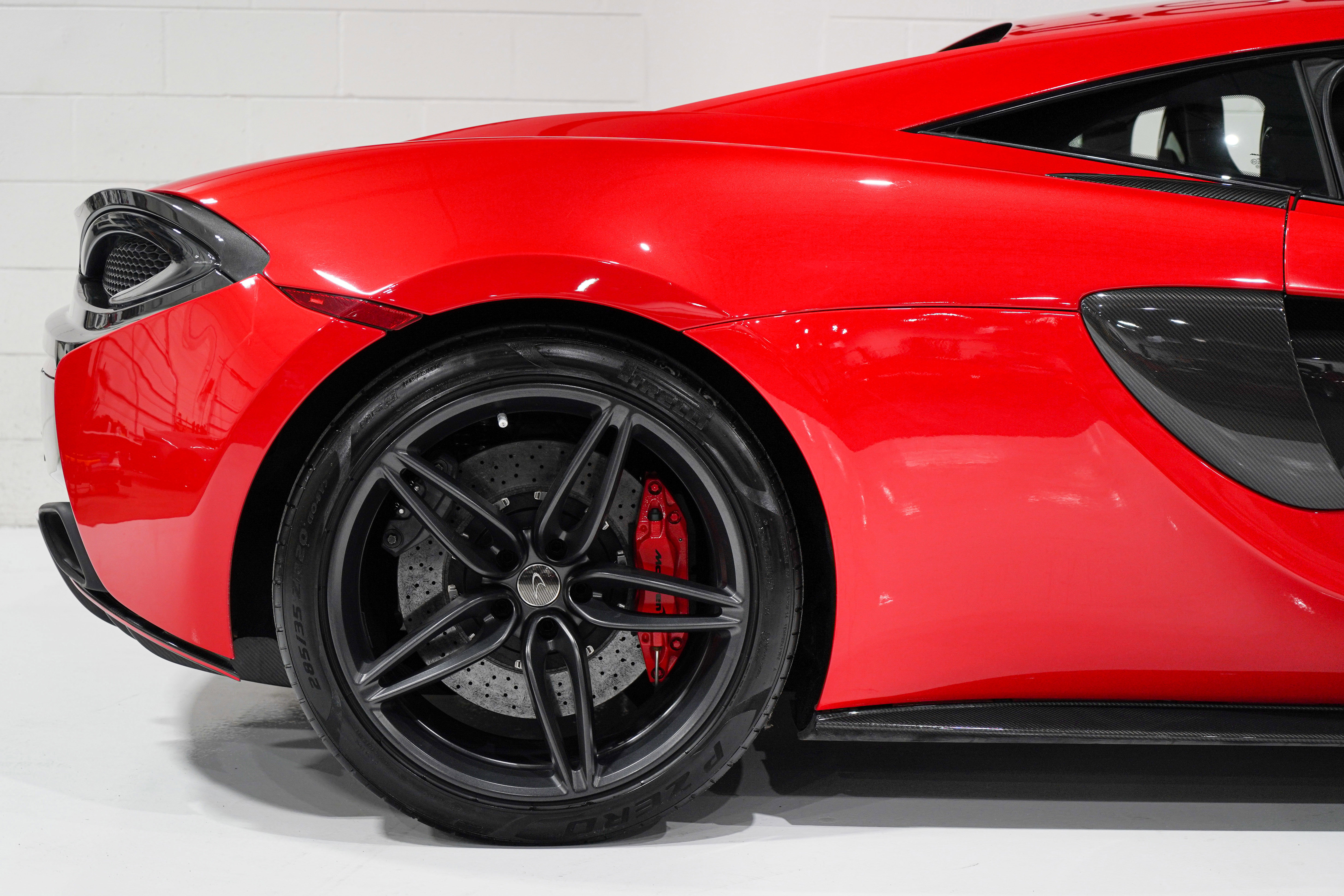 Used 2017 McLaren 570S Coupe RWD image 23