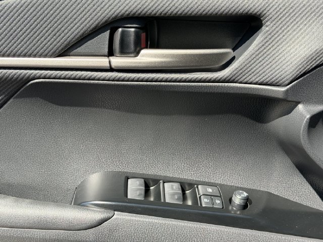 New 2026 Toyota Camry SE FWD image 21
