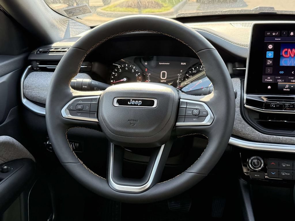 New 2026 Jeep Compass Latitude AWD/4WD image 34
