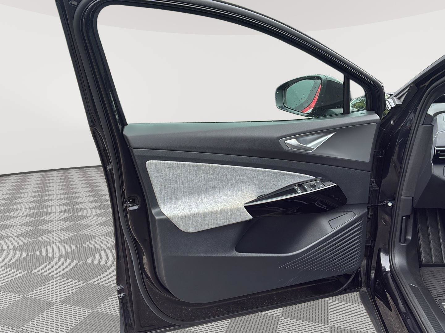 Used 2024 Volkswagen ID.4 Pro AWD/4WD image 28
