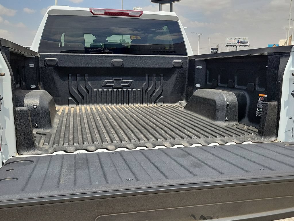 Used 2023 Chevrolet Silverado 1500 RST w/ Z71 Off-Road Package AWD/4WD image 18