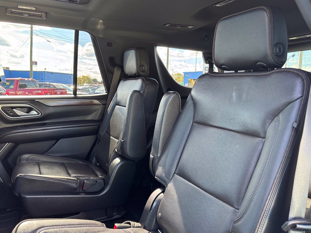 Used 2021 Chevrolet Tahoe High Country w/ Premium Package AWD/4WD image 23