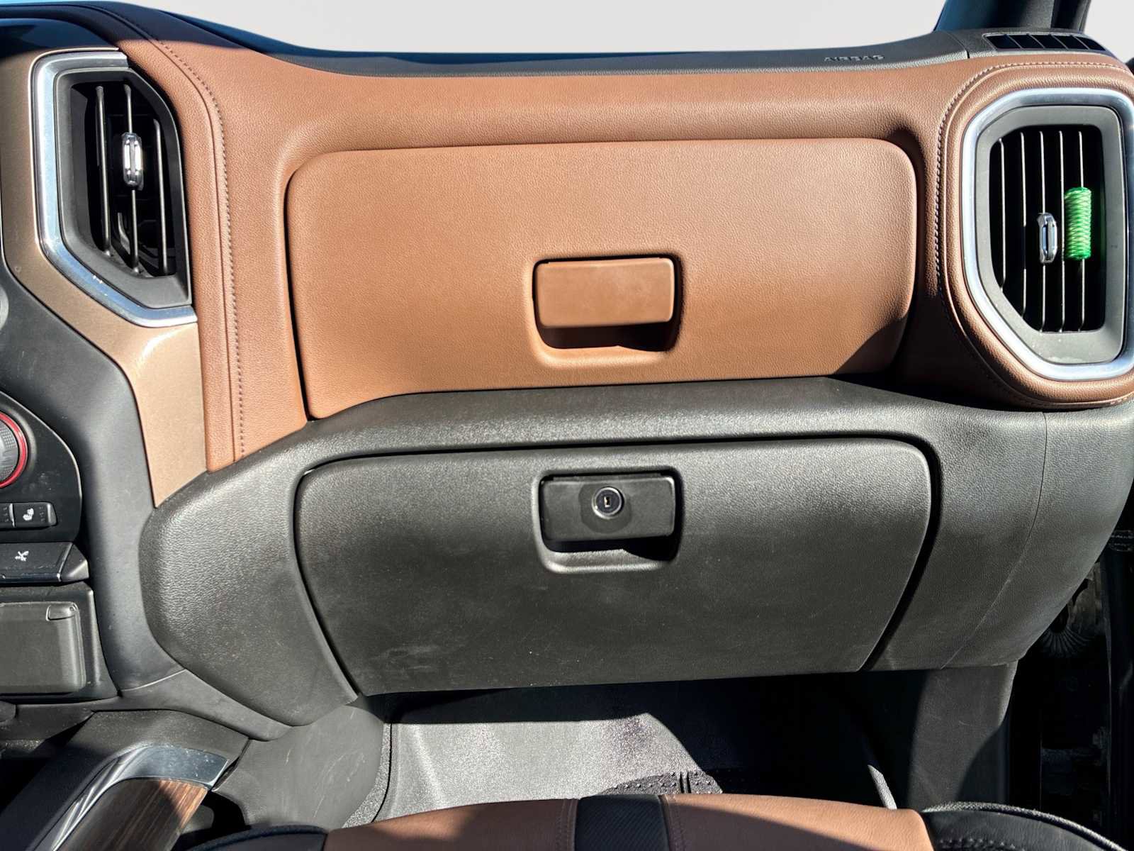 Certified 2022 Chevrolet Silverado 1500 High Country image 29