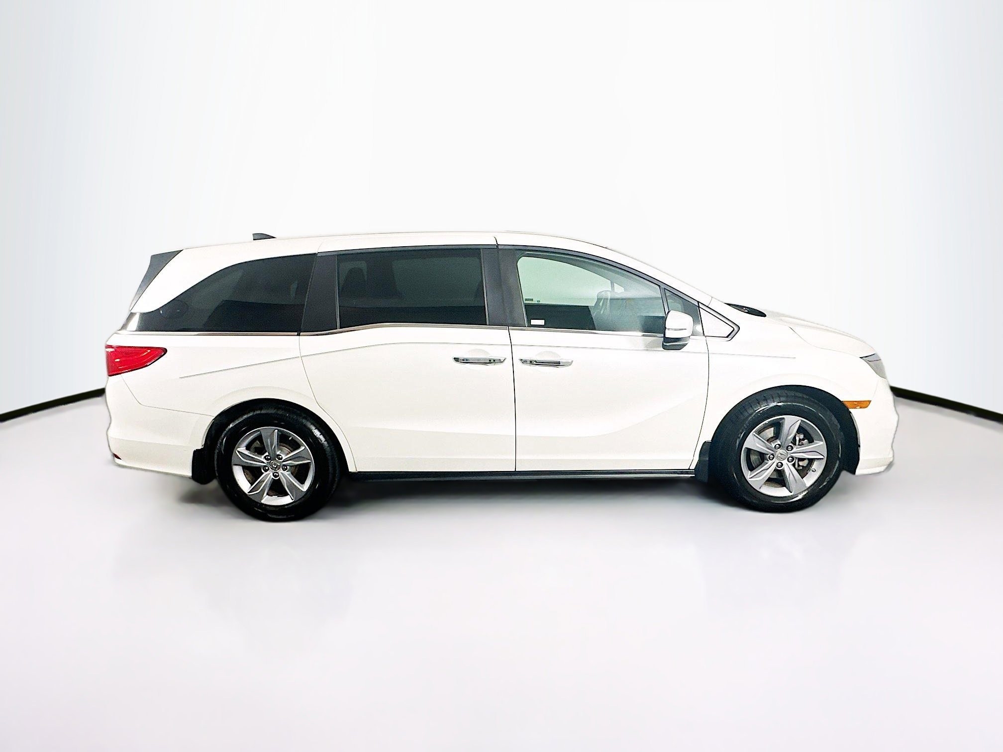 Used 2018 Honda Odyssey EX-L image 10
