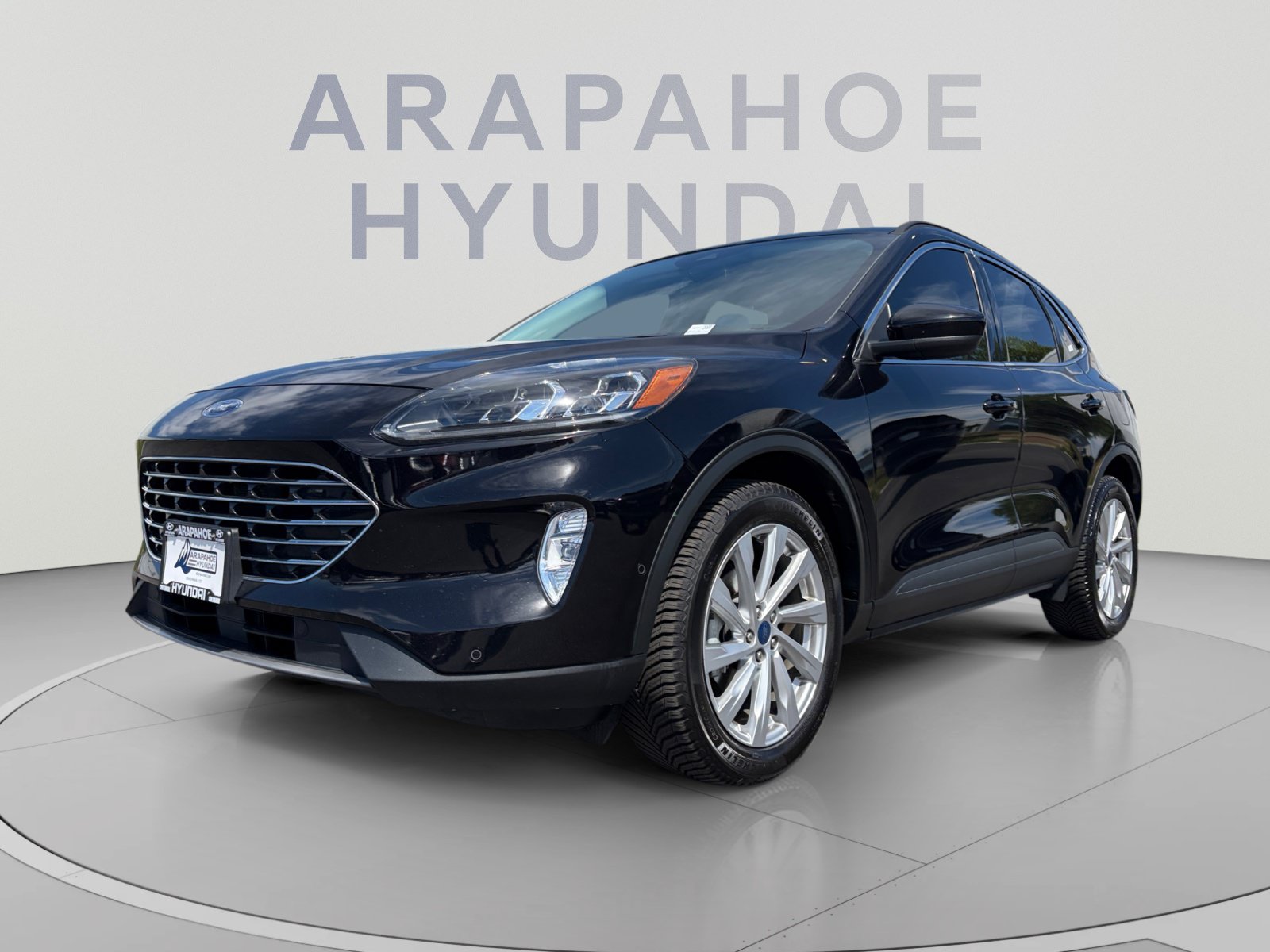Used 2022 Ford Escape Titanium w/ Titanium Elite Package AWD/4WD video 1