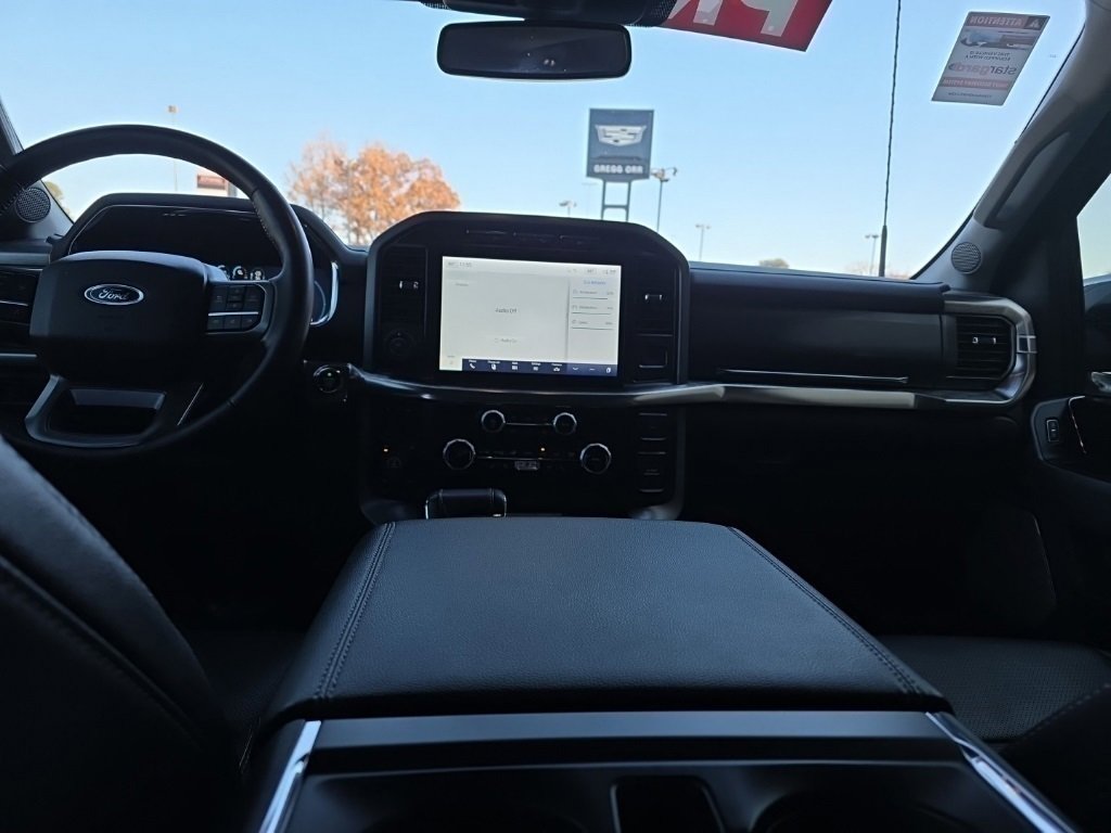 Used 2022 Ford F150 Lariat w/ Max Trailer Tow Package image 14