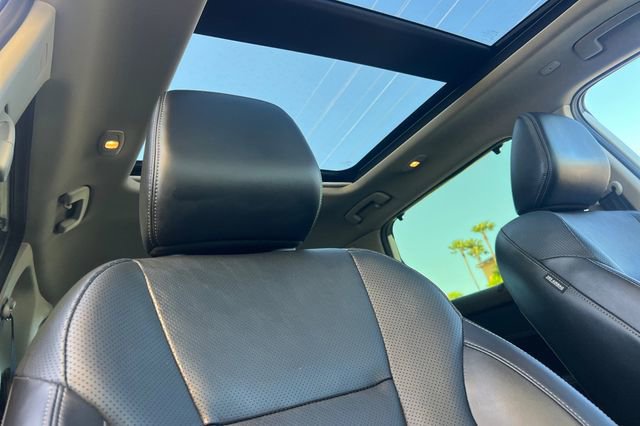 Used 2023 Nissan Rogue Platinum image 19