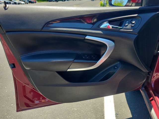Used 2017 Buick Regal Sport Touring FWD image 37