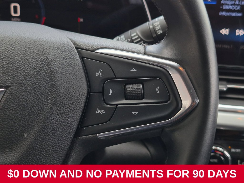 Used 2025 Chevrolet Trax LT w/ LT Convenience Package FWD image 20