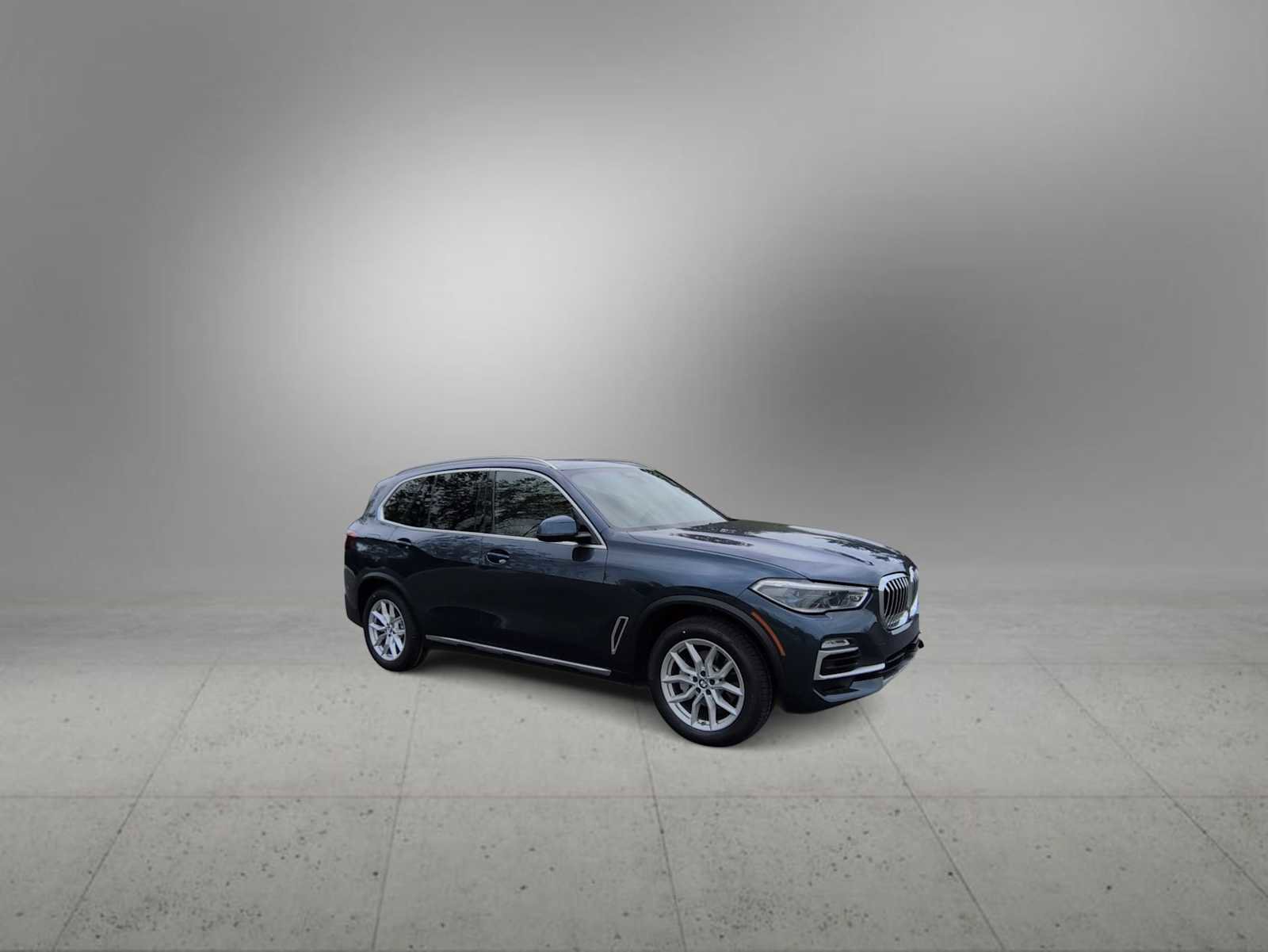 Used 2019 BMW X5 xDrive40i w/ Executive Package AWD/4WD image 2