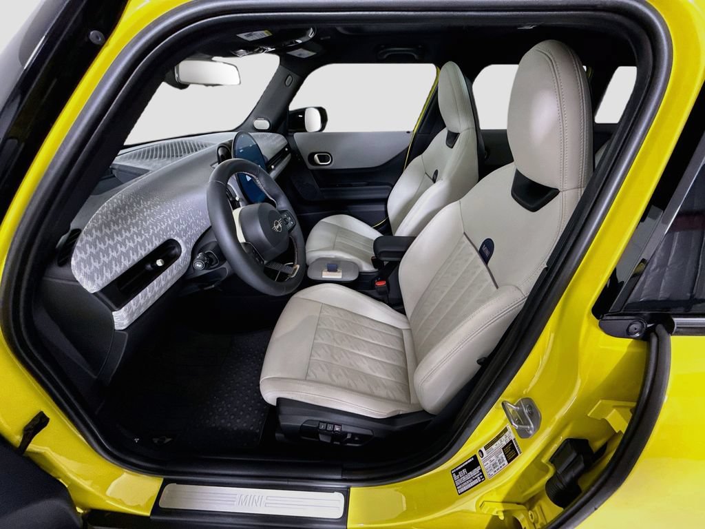 Used 2025 MINI Cooper S FWD image 19