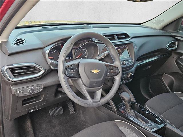 Certified 2023 Chevrolet TrailBlazer LT FWD image 9