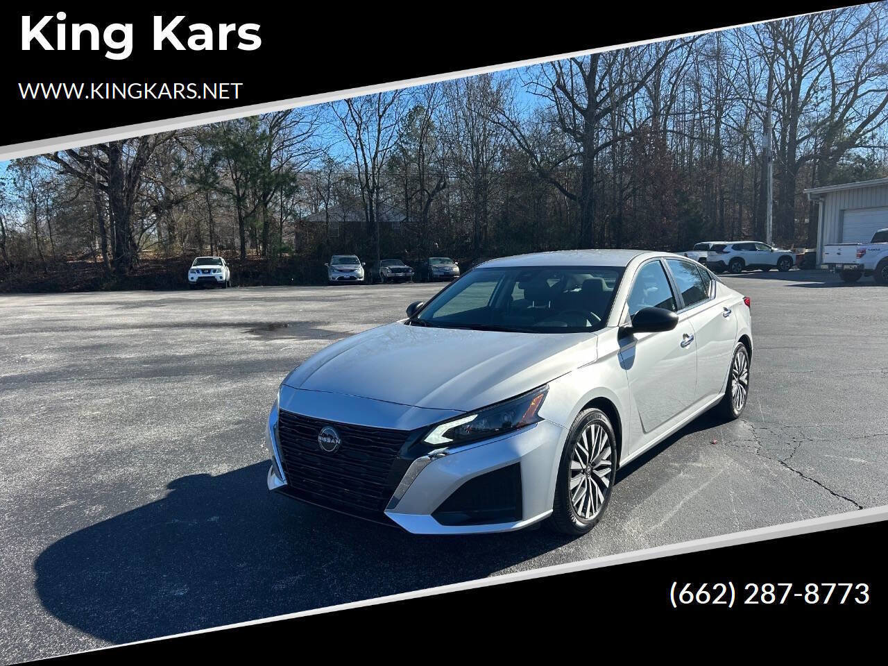 Used 2024 Nissan Altima 2.5 SV FWD image 1