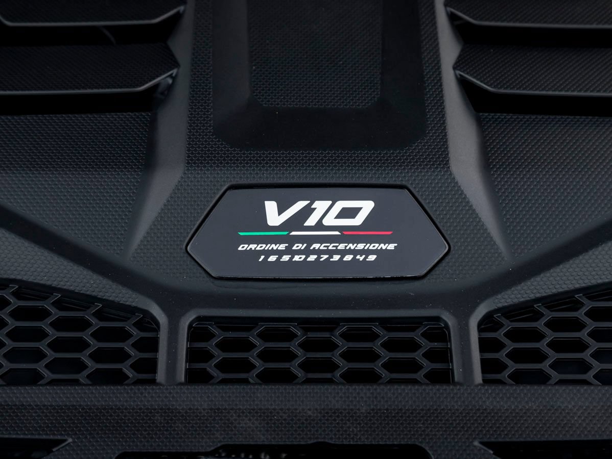 Used 2024 Lamborghini Huracan Sterrato AWD/4WD image 22