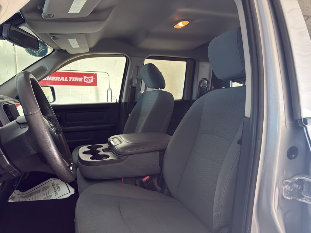 Used 2018 RAM 1500 Express image 12