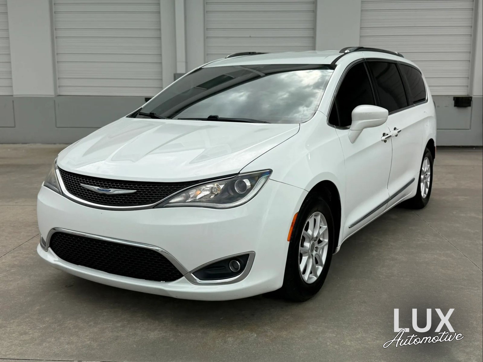 Used 2020 Chrysler Pacifica Touring-L