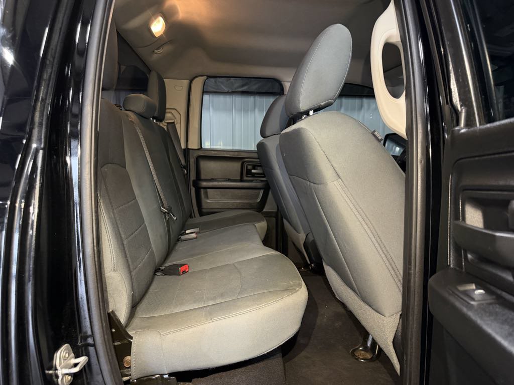 Used 2014 RAM 1500 Express AWD/4WD image 25