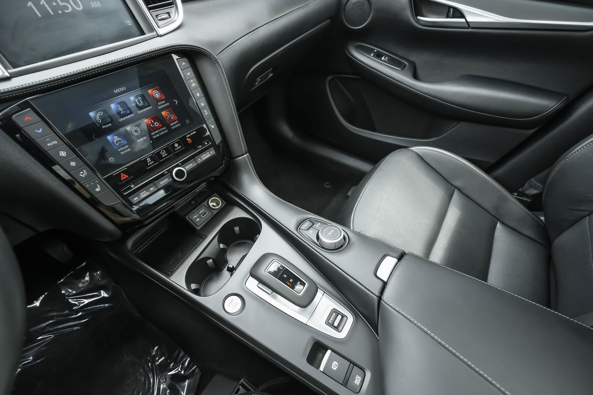 Used 2025 INFINITI QX50 Luxe image 14
