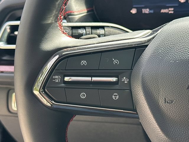 Certified 2025 Chevrolet Traverse RS AWD/4WD image 33