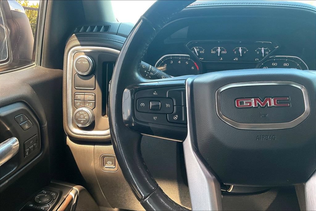 Used 2020 GMC Sierra 1500 SLT RWD image 16