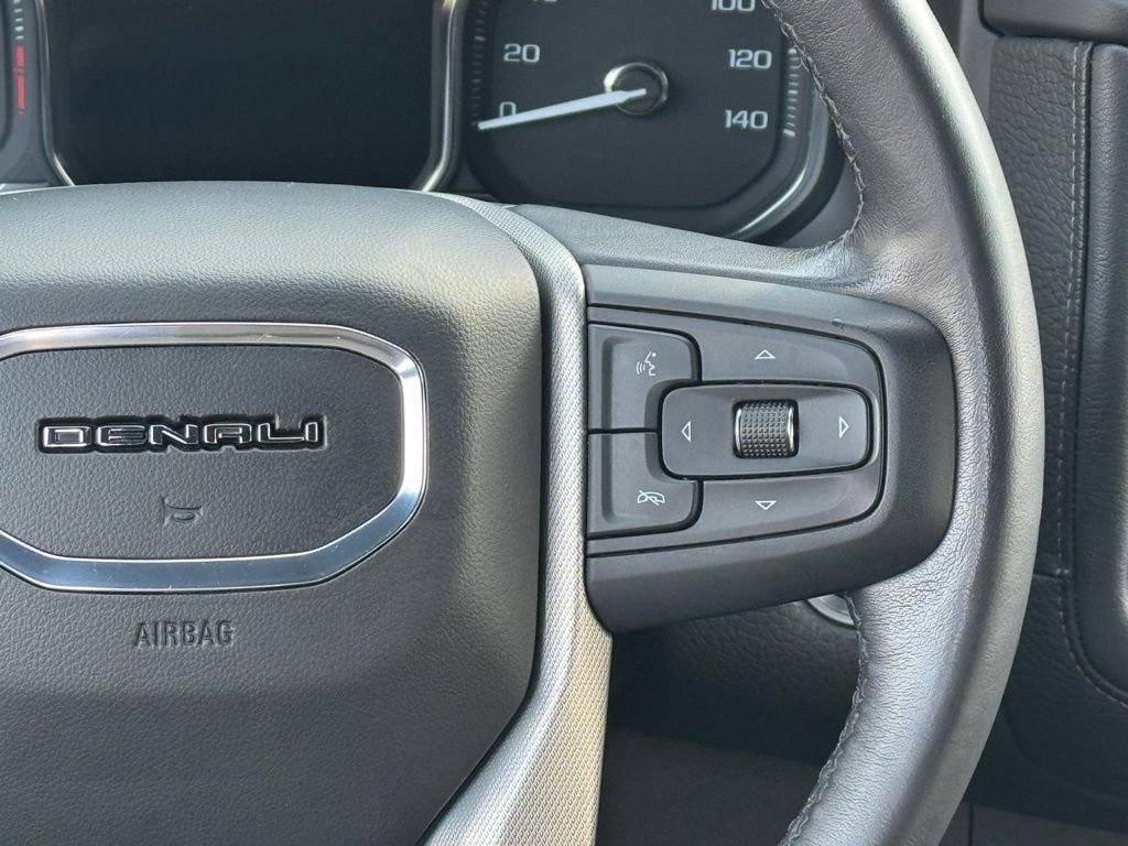 Used 2021 GMC Yukon Denali w/ Denali Premium Package AWD/4WD image 22