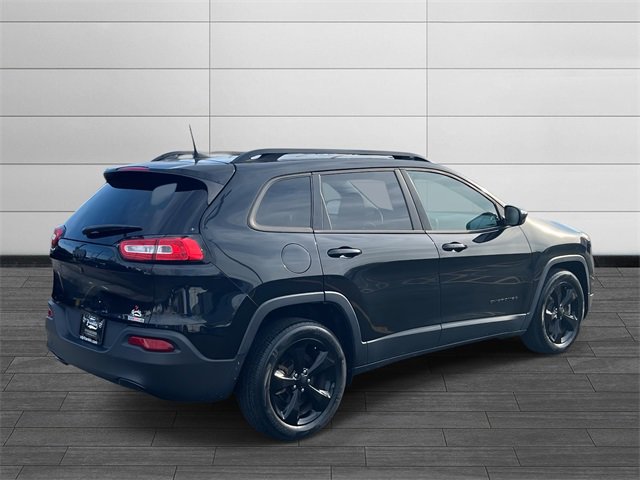 Certified 2016 Jeep Cherokee Latitude w/ Comfort/Convenience Group image 3