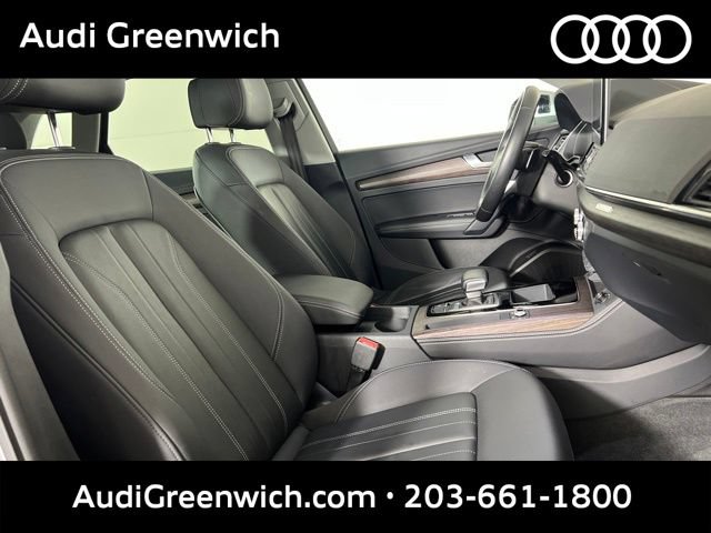Used 2023 Audi Q5 2.0T Premium Plus w/ Premium Plus Package AWD/4WD image 13