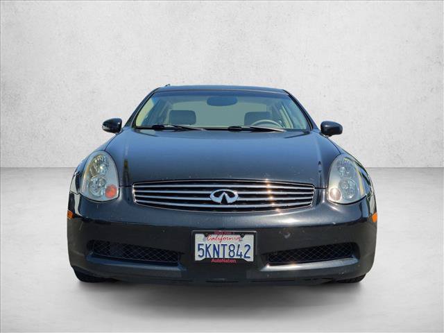 Used 2004 INFINITI G35 Coupe w/ Premium Pkg RWD video 2