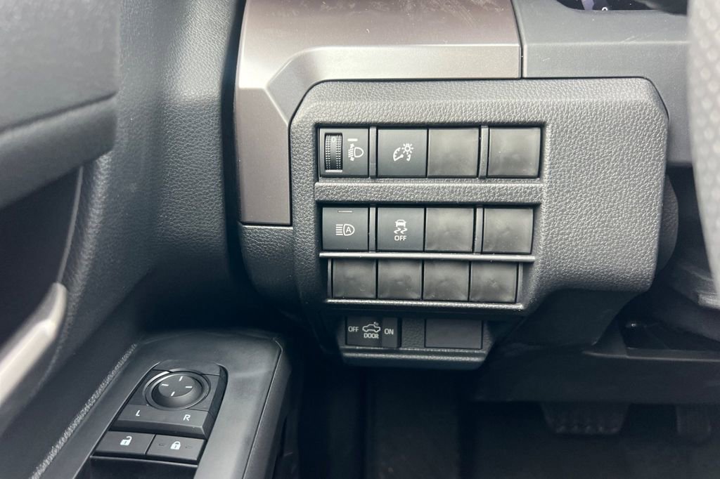 Used 2026 Toyota Tacoma TRD Off-Road AWD/4WD image 26