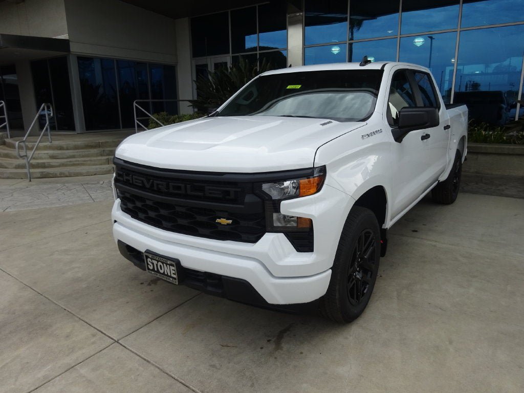 New 2026 Chevrolet Silverado 1500 Custom RWD image 3