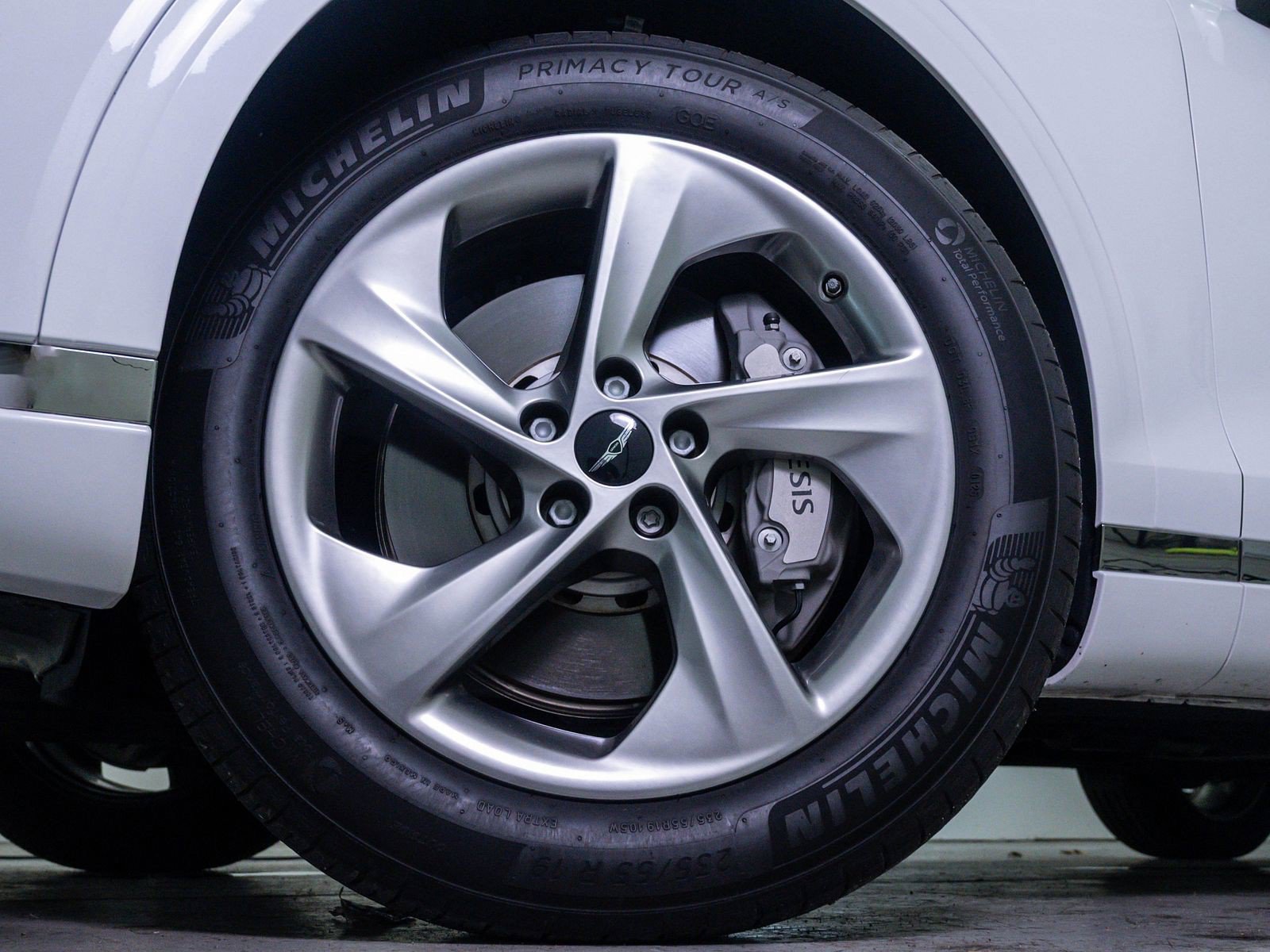 Used 2026 Genesis GV70 2.5T AWD/4WD image 6