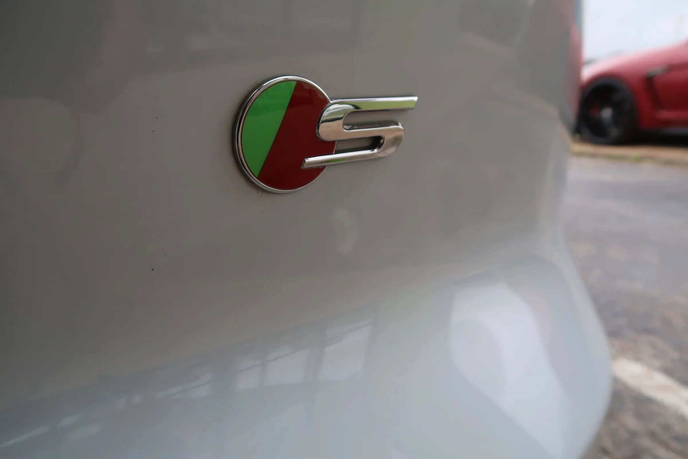 Used 2016 Jaguar F-TYPE S image 44