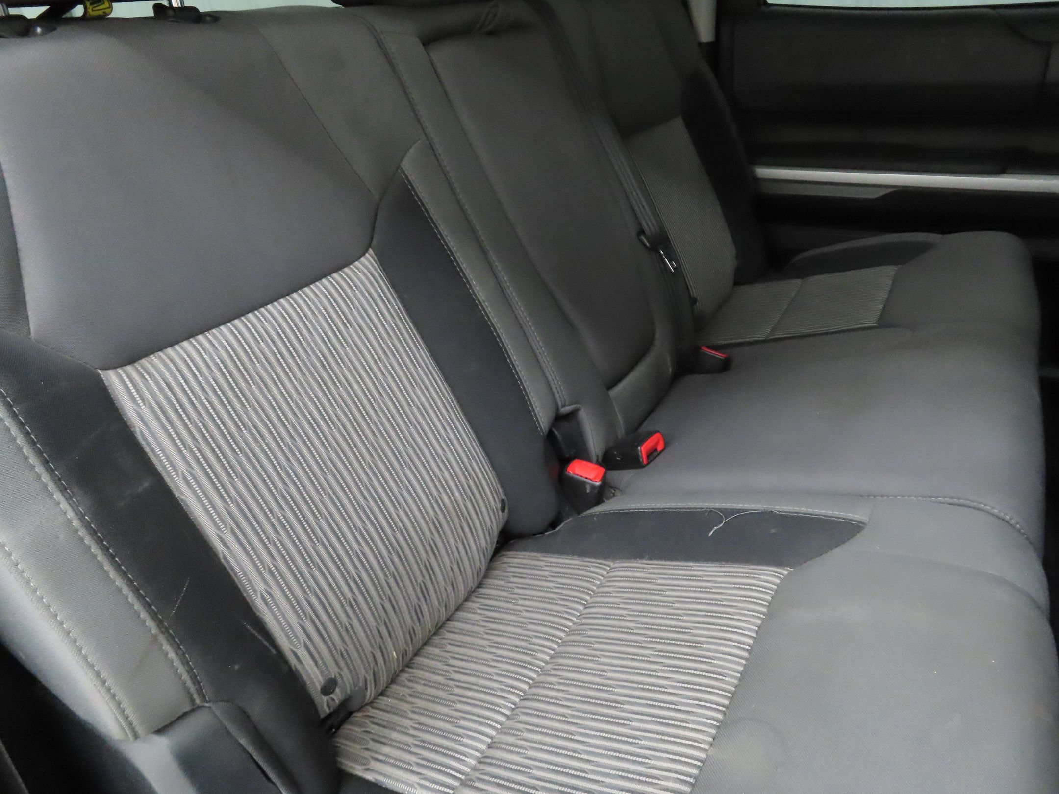 Used 2017 Toyota Tundra SR5 w/ SR5 Upgrade Package RWD image 23