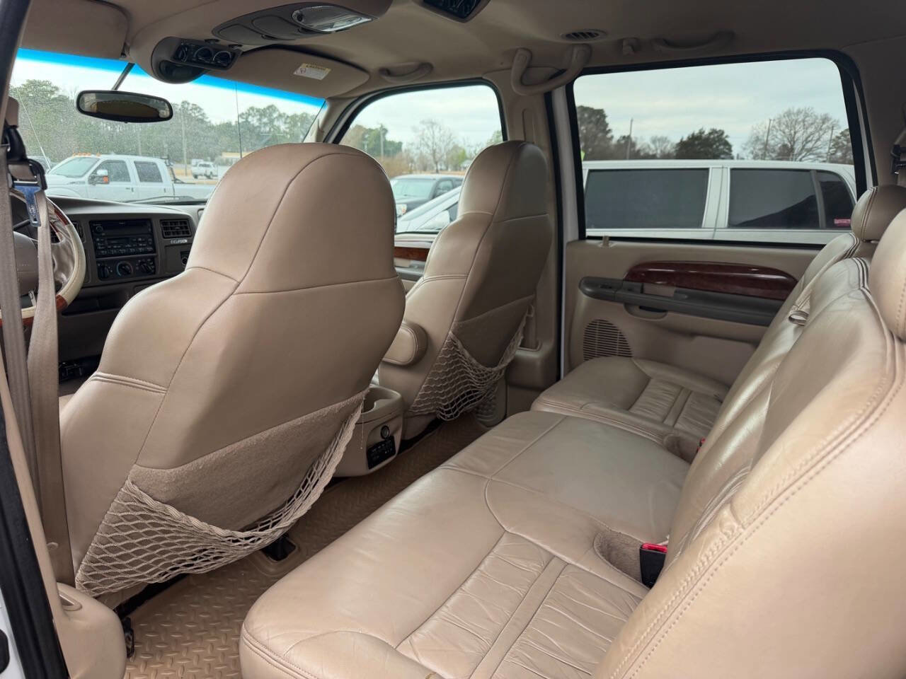 Used 2000 Ford Excursion Limited image 9