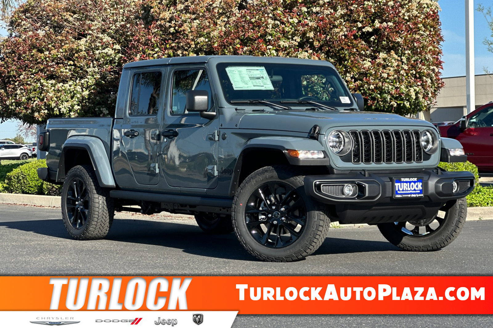 New 2025 Jeep Gladiator Nighthawk