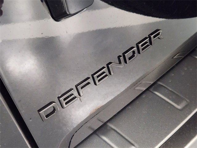 New 2025 Land Rover Defender 110 image 13