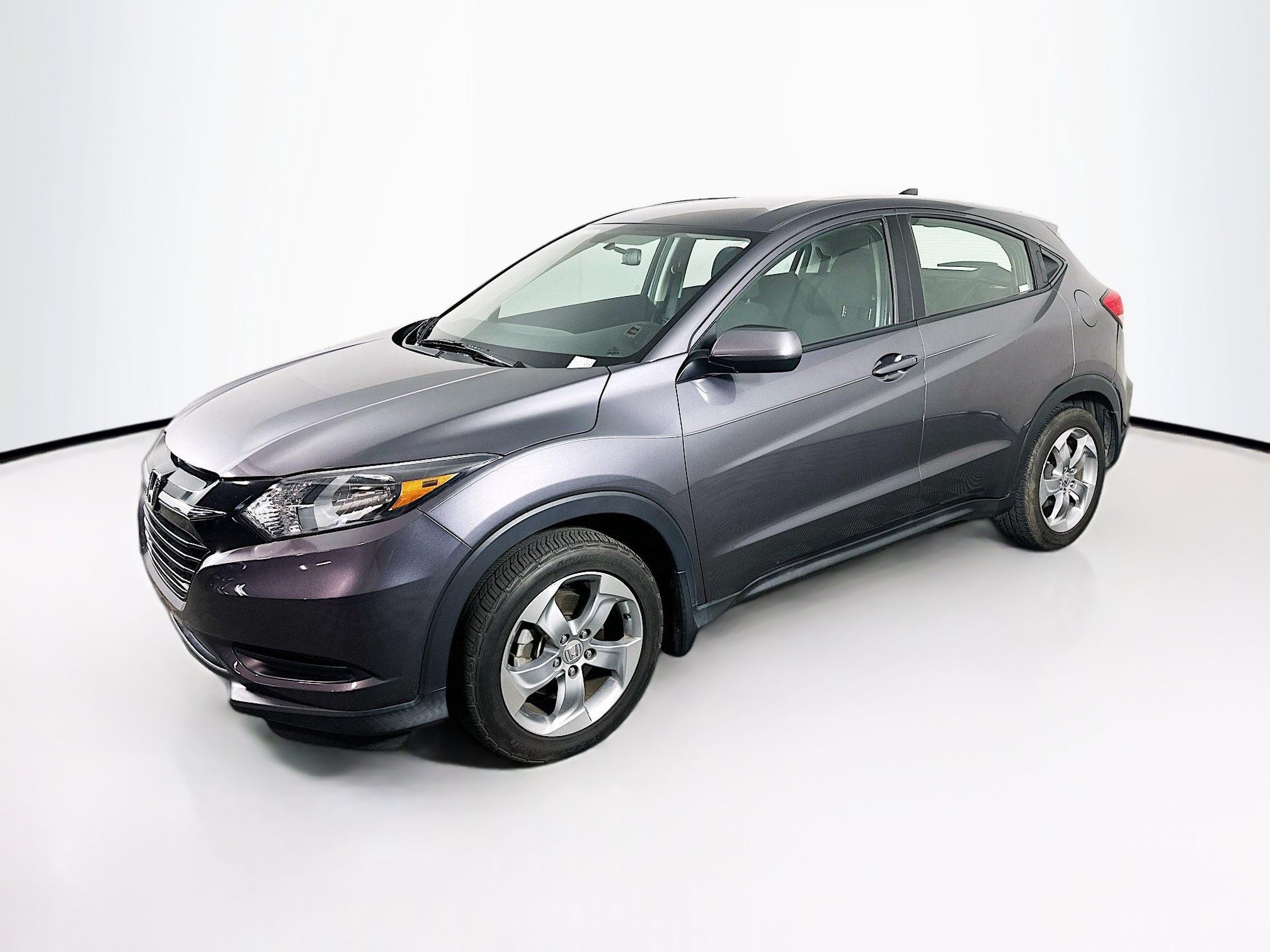 Used 2017 Honda HR-V LX image 3