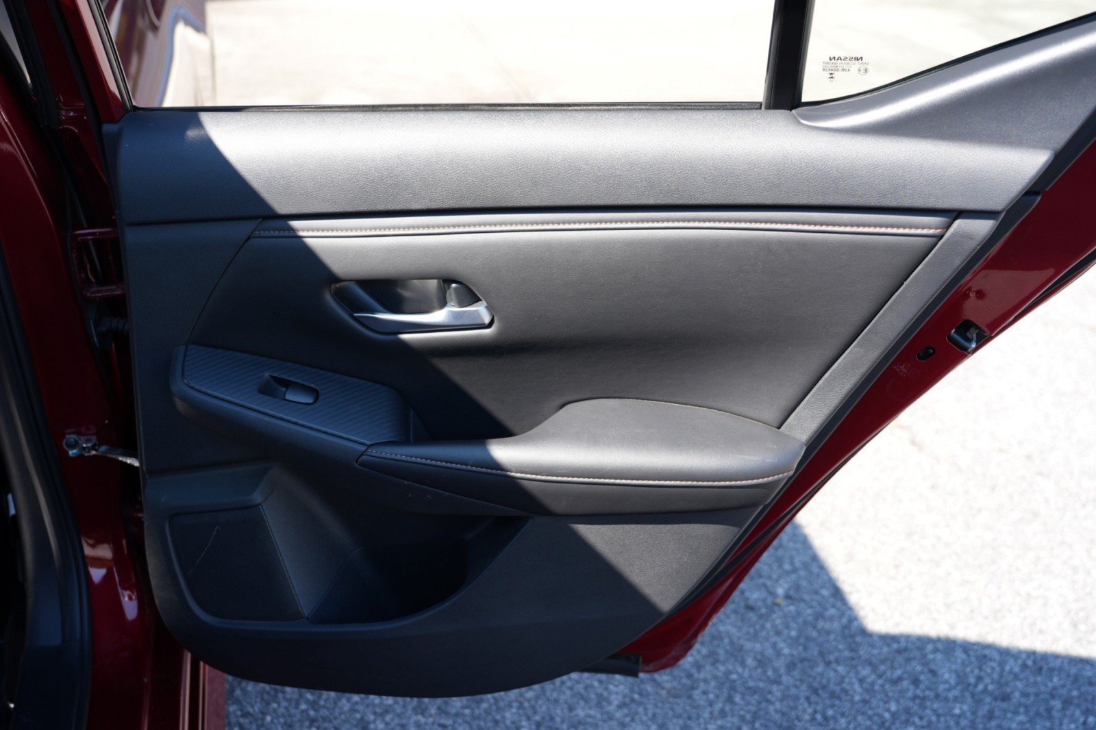 Used 2023 Nissan Sentra SR w/ SR Premium Package FWD image 41