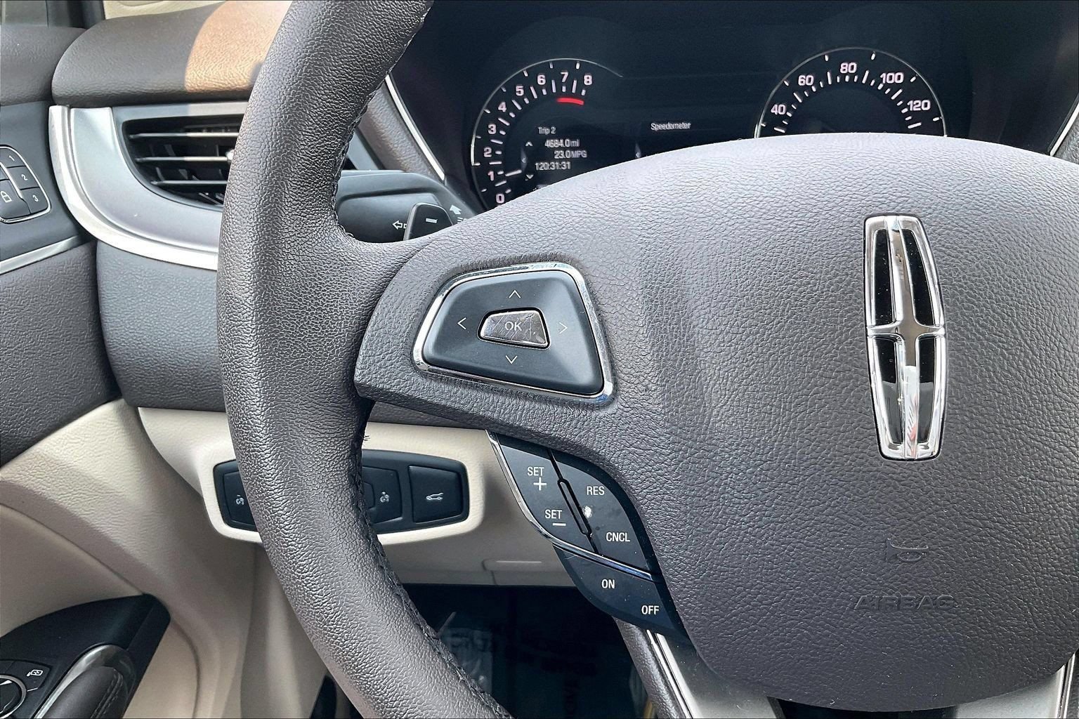 Used 2019 Lincoln MKC Premiere AWD/4WD image 23