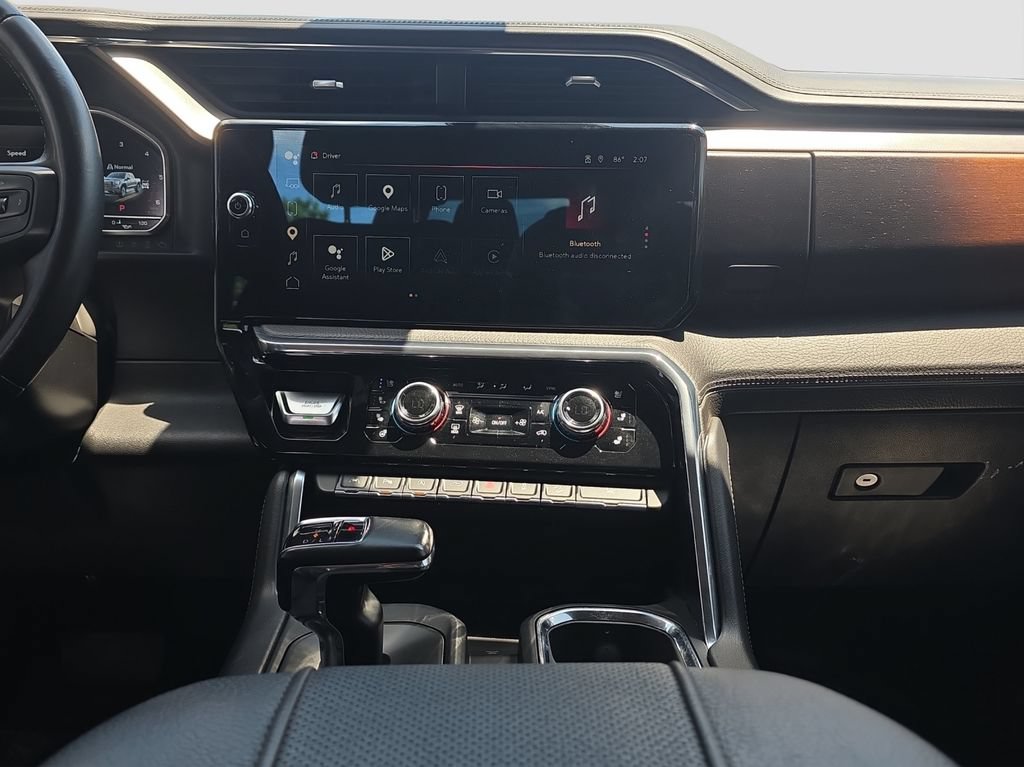 Used 2024 GMC Sierra 1500 Denali AWD/4WD image 14