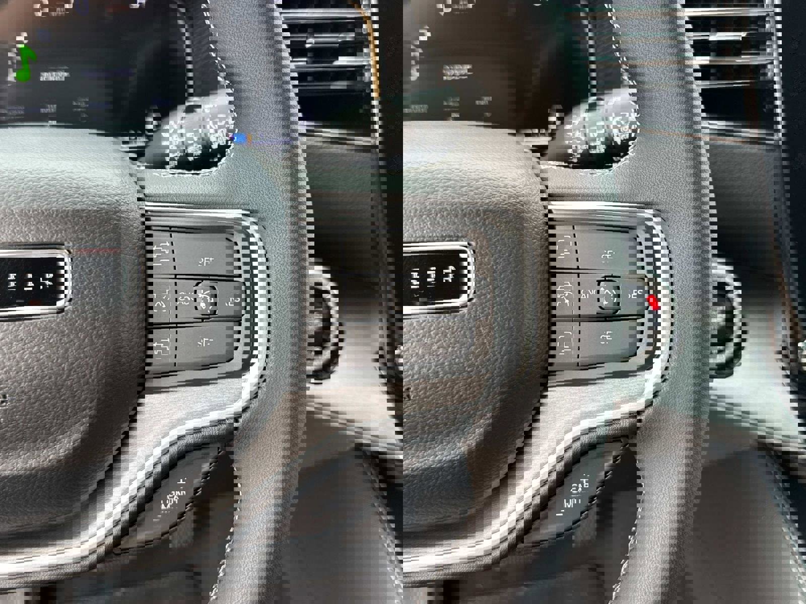 New 2025 Jeep Wagoneer Series II image 31