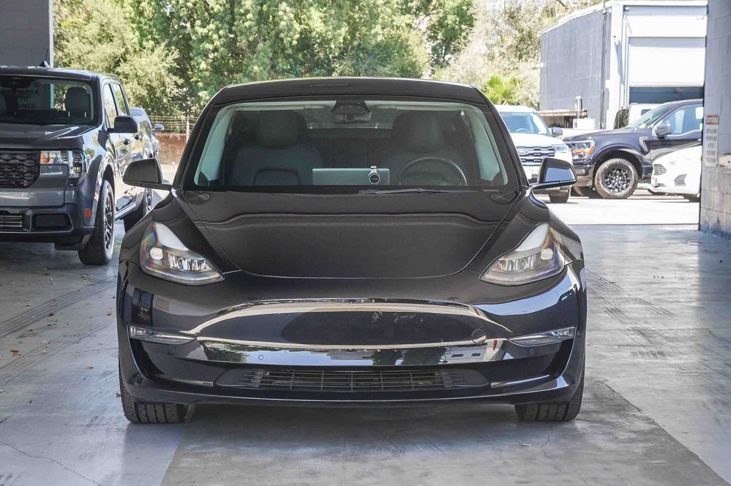 Used 2022 Tesla Model 3 Long Range AWD/4WD image 2