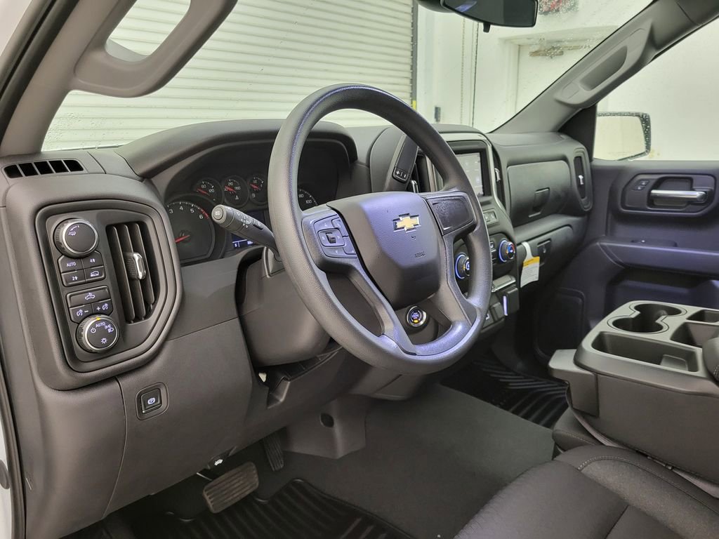New 2025 Chevrolet Silverado 1500 Custom image 28