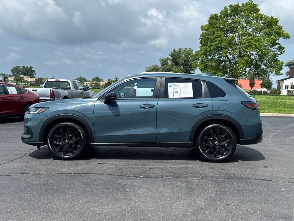 Certified 2025 Honda HR-V Sport image 4