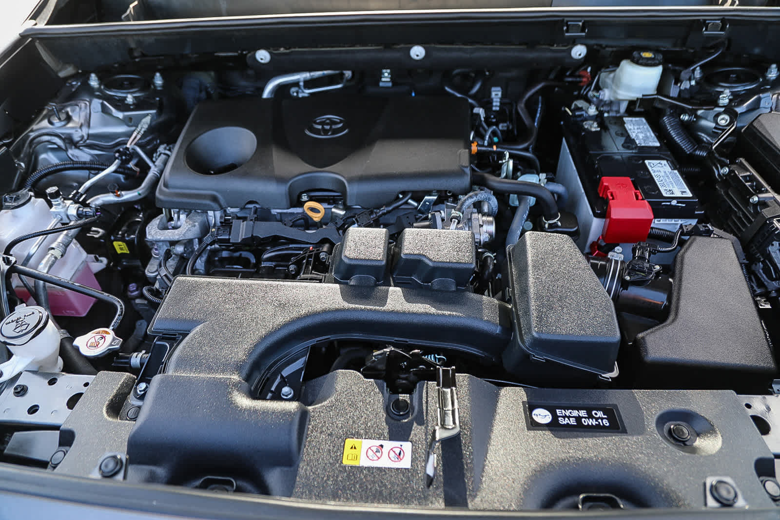 Used 2023 Toyota RAV4 LE AWD/4WD image 26