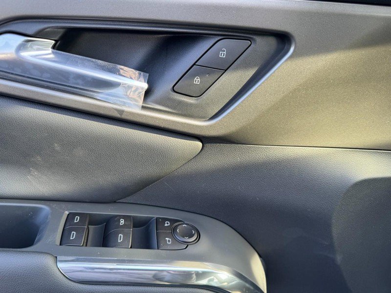 New 2026 Chevrolet Traverse LT image 35